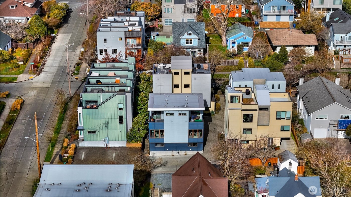 2661 NW 64th Street , Seattle, WA 98107