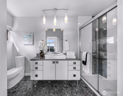 2661 NW 64th Street , Seattle, WA 98107 - Photo 10