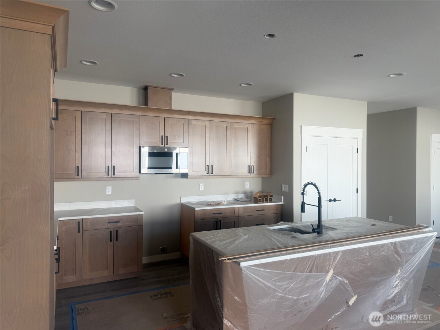 157 Salmon Drive , Wenatchee, WA 98801