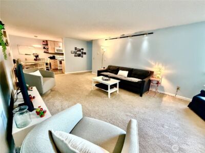 10501 8th Avenue NE #335, Seattle, WA 98125 - Photo 4