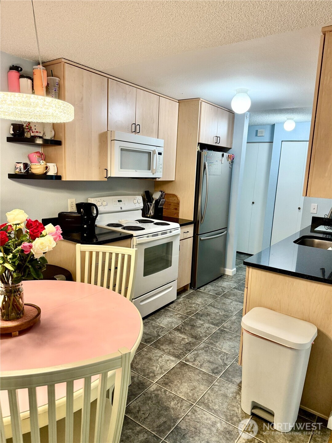 10501 8th Avenue NE #335, Seattle, WA 98125