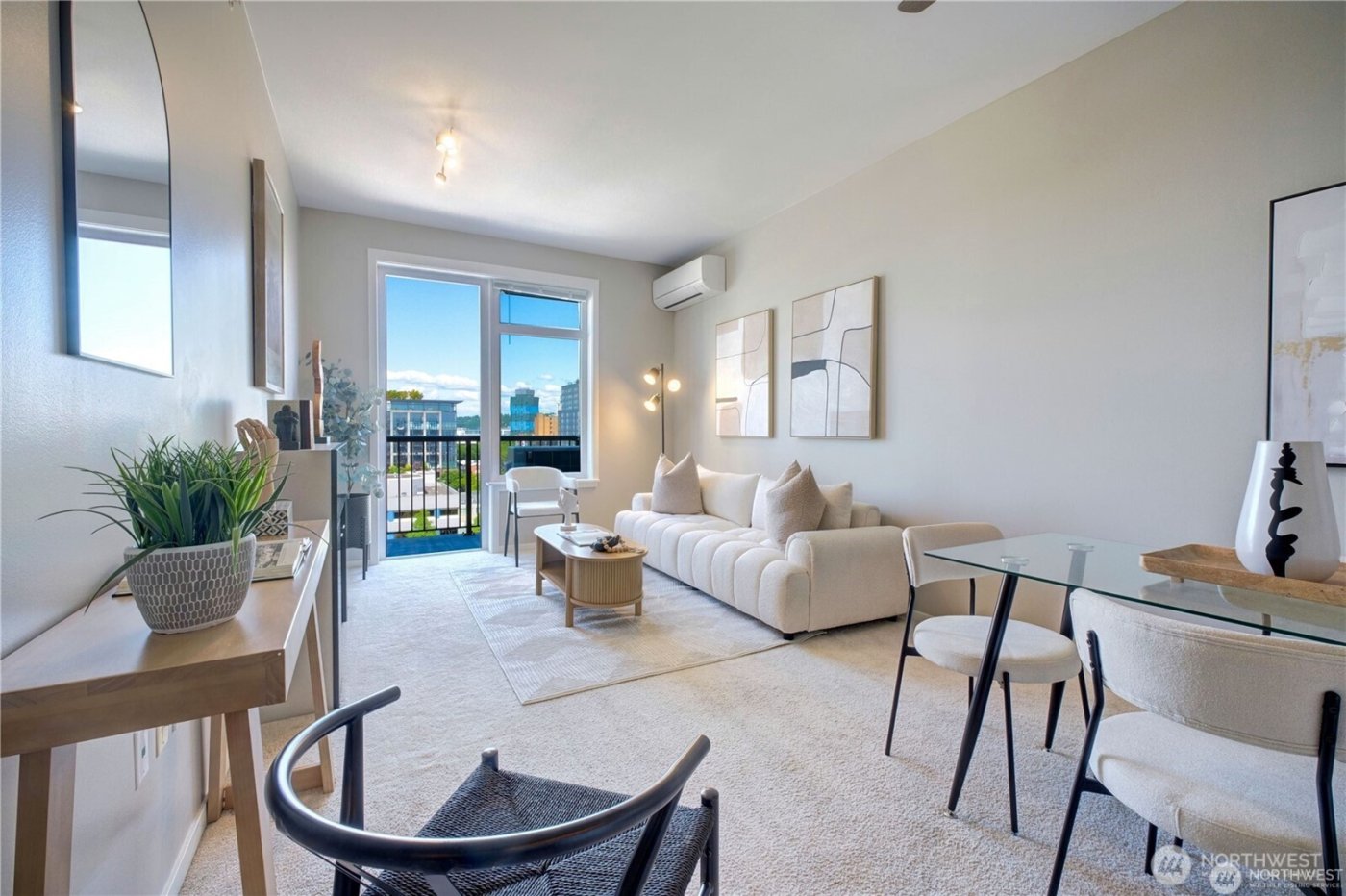 2721 1st Avenue #PH06, Seattle, WA 98121