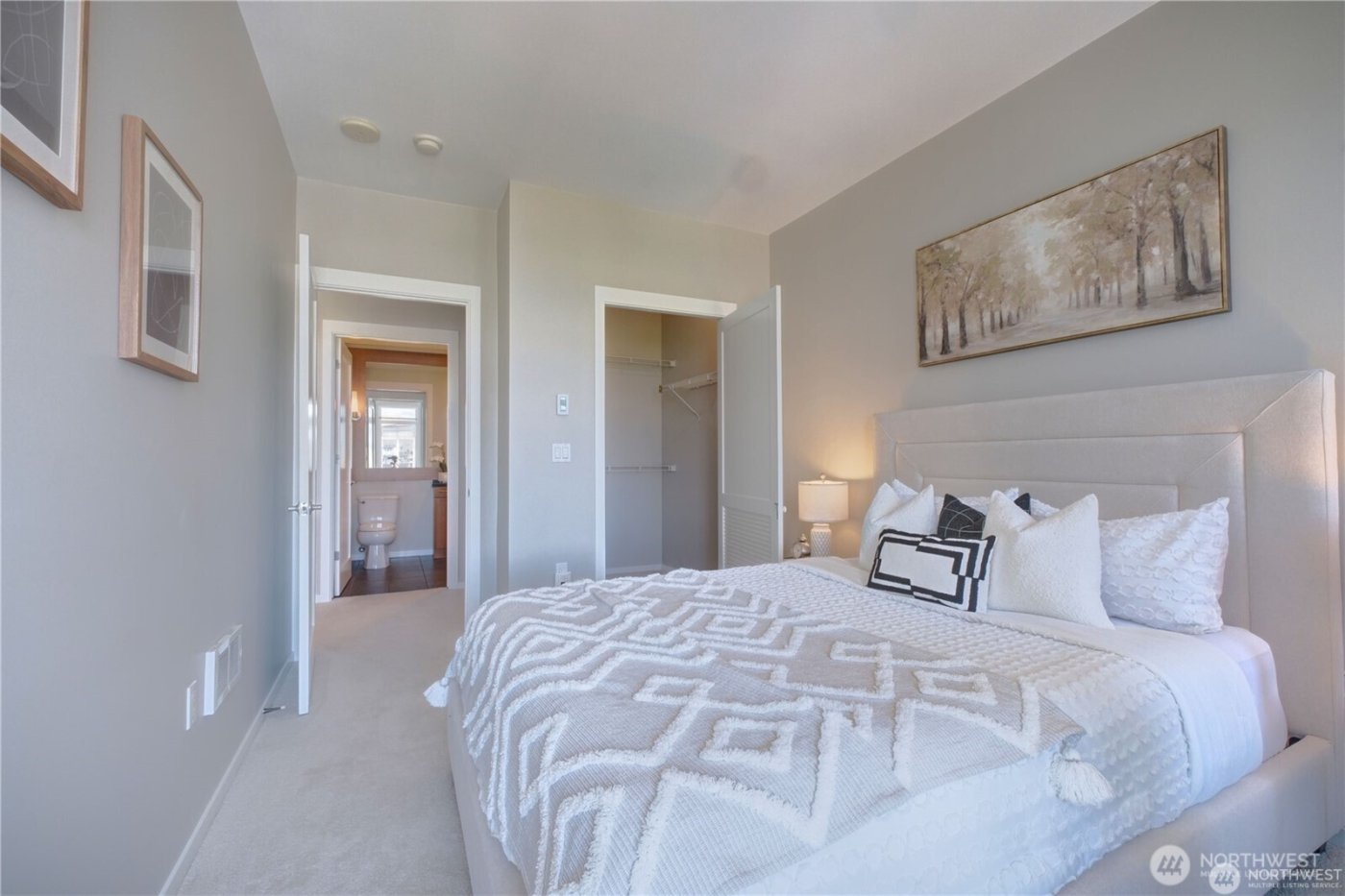 2721 1st Avenue #PH06, Seattle, WA 98121