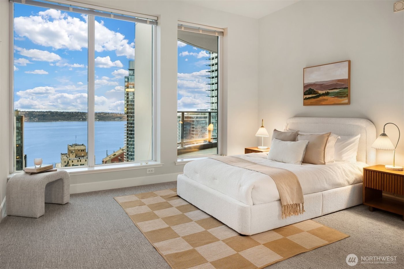 1920 4th Avenue #2702, Seattle, WA 98101