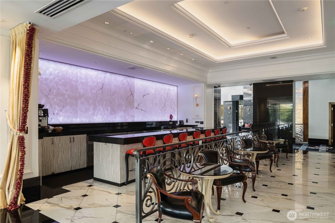 1920 4th Avenue #2702, Seattle, WA 98101