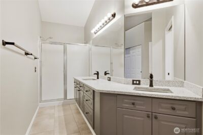 18676 NE 56th Court , Redmond, WA 98052 - Photo 14