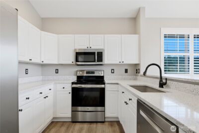 18676 NE 56th Court , Redmond, WA 98052 - Photo 8