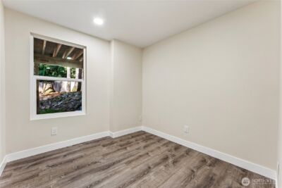 8501 121st Street E, Puyallup, WA 98373 - Photo 15