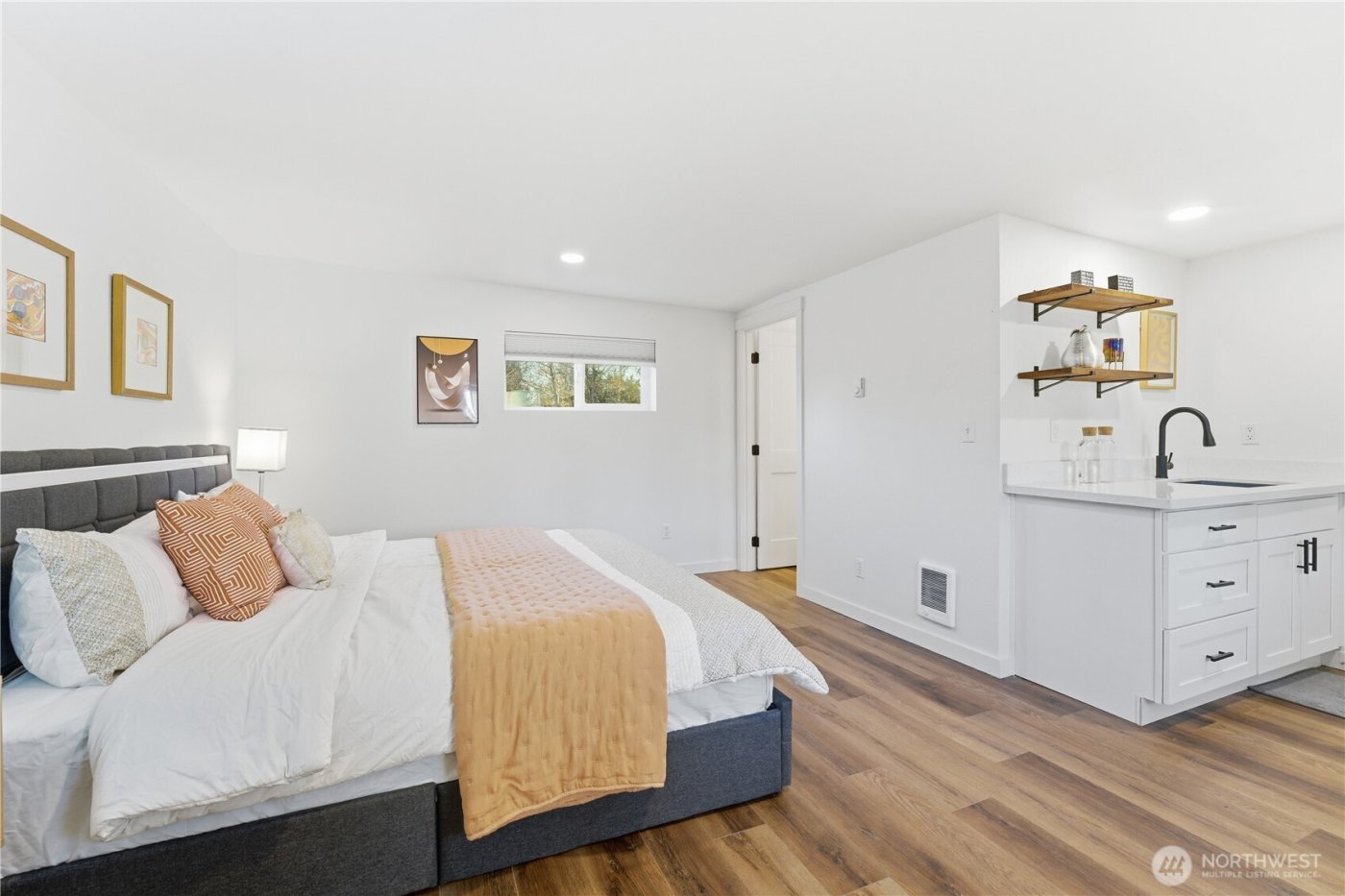 18804 NE 116th Street , Redmond, WA 98052