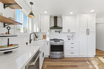 18804 NE 116th Street , Redmond, WA 98052 - Photo 9