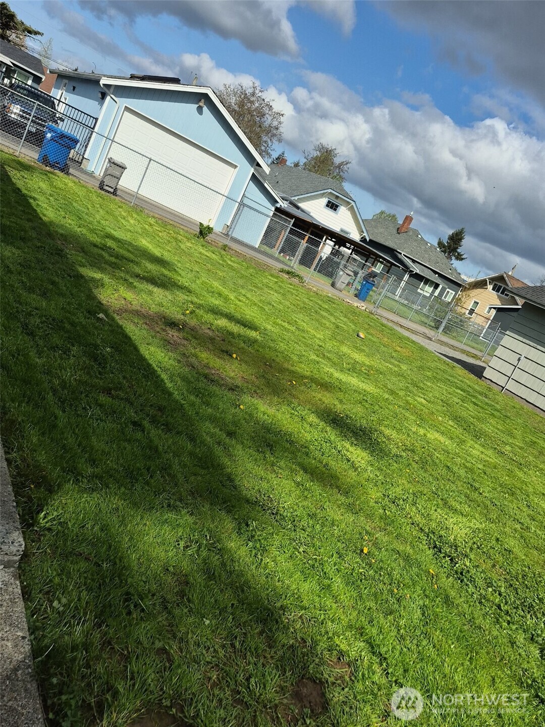 309 W Cole Street , Kent, WA 98032