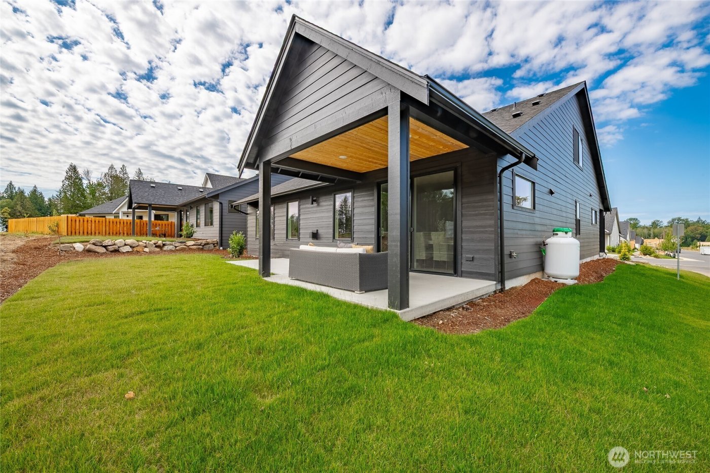 252 Sweet Gum Drive , Blaine, WA 98230