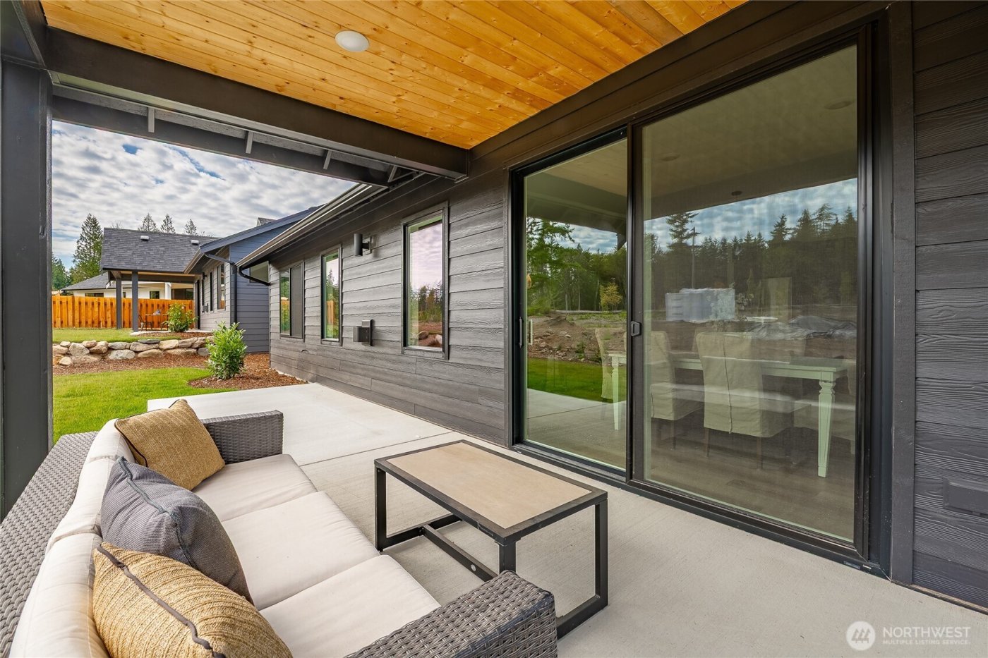 252 Sweet Gum Drive , Blaine, WA 98230