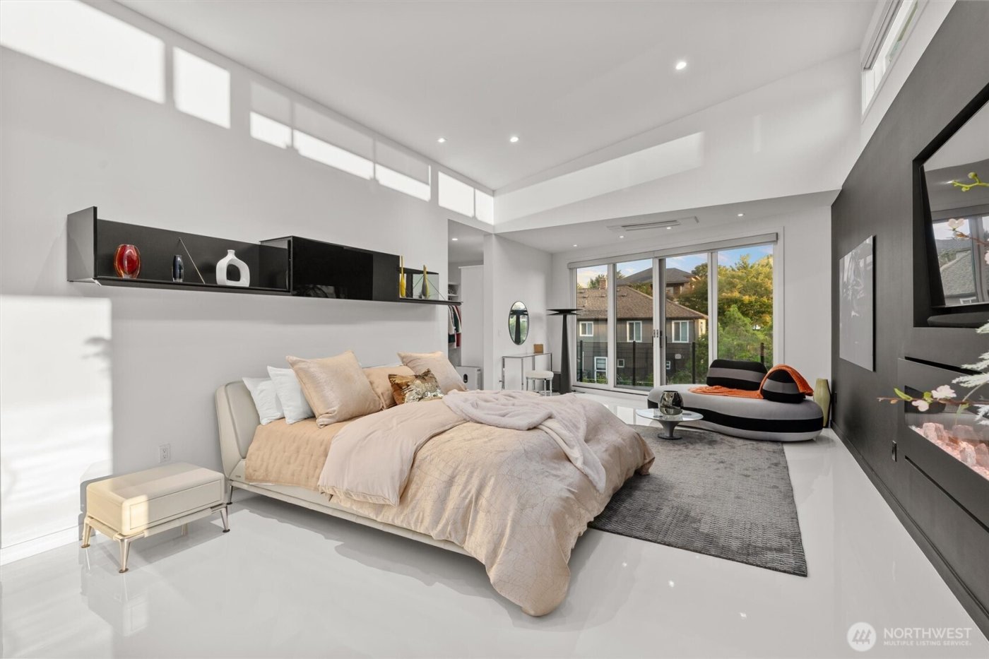 903 N 33rd Place , Renton, WA 98056