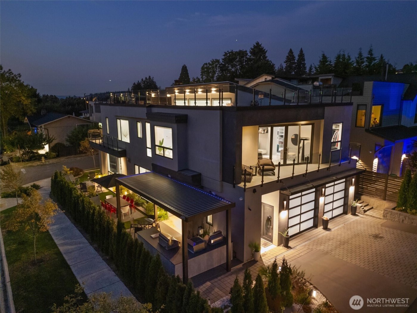 903 N 33rd Place , Renton, WA 98056