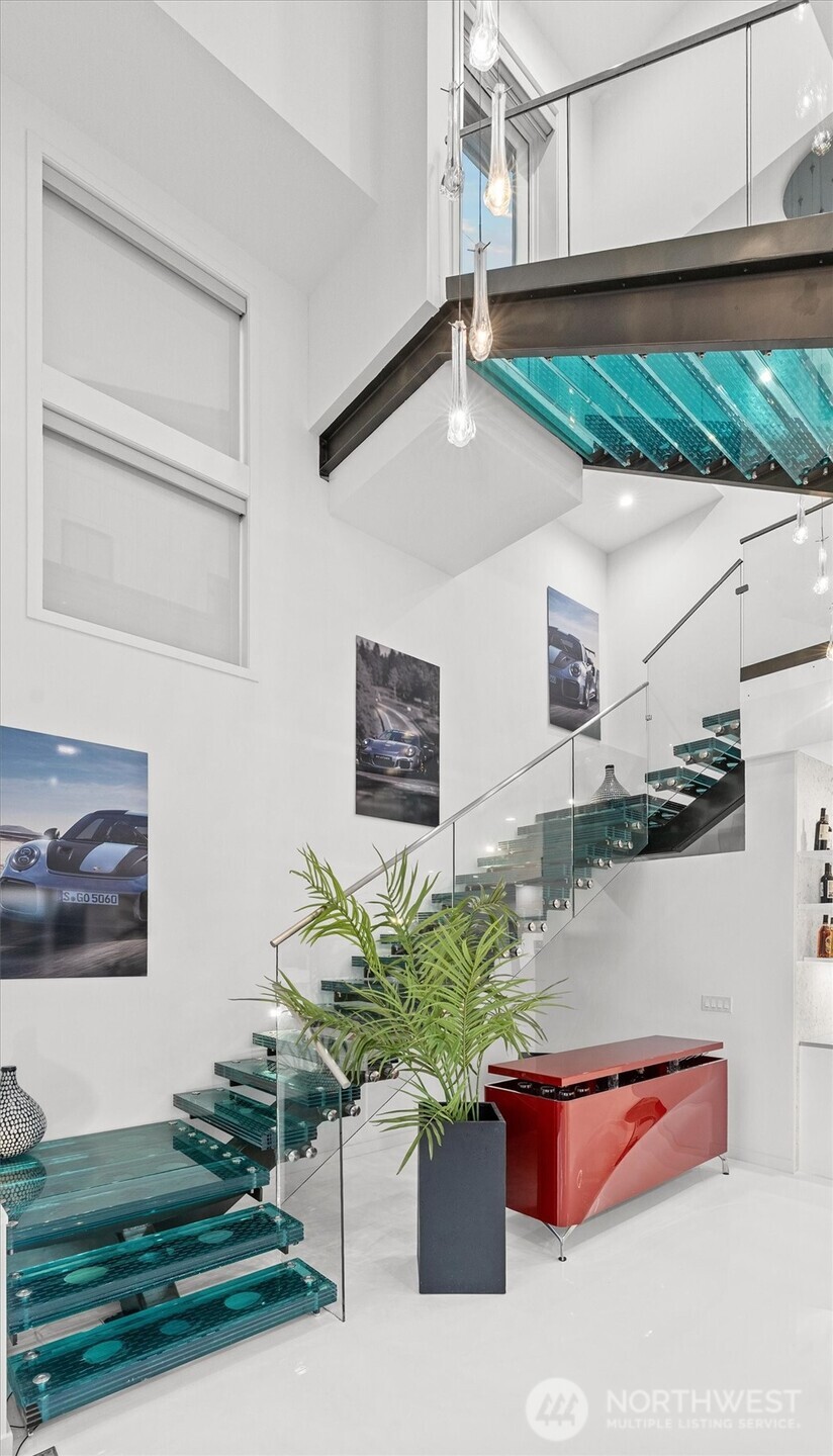 903 N 33rd Place , Renton, WA 98056