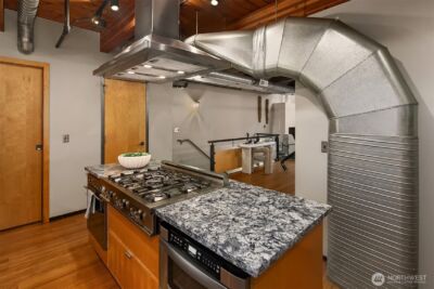 1709 Dexter Avenue N #A, Seattle, WA 98109 - Photo 12