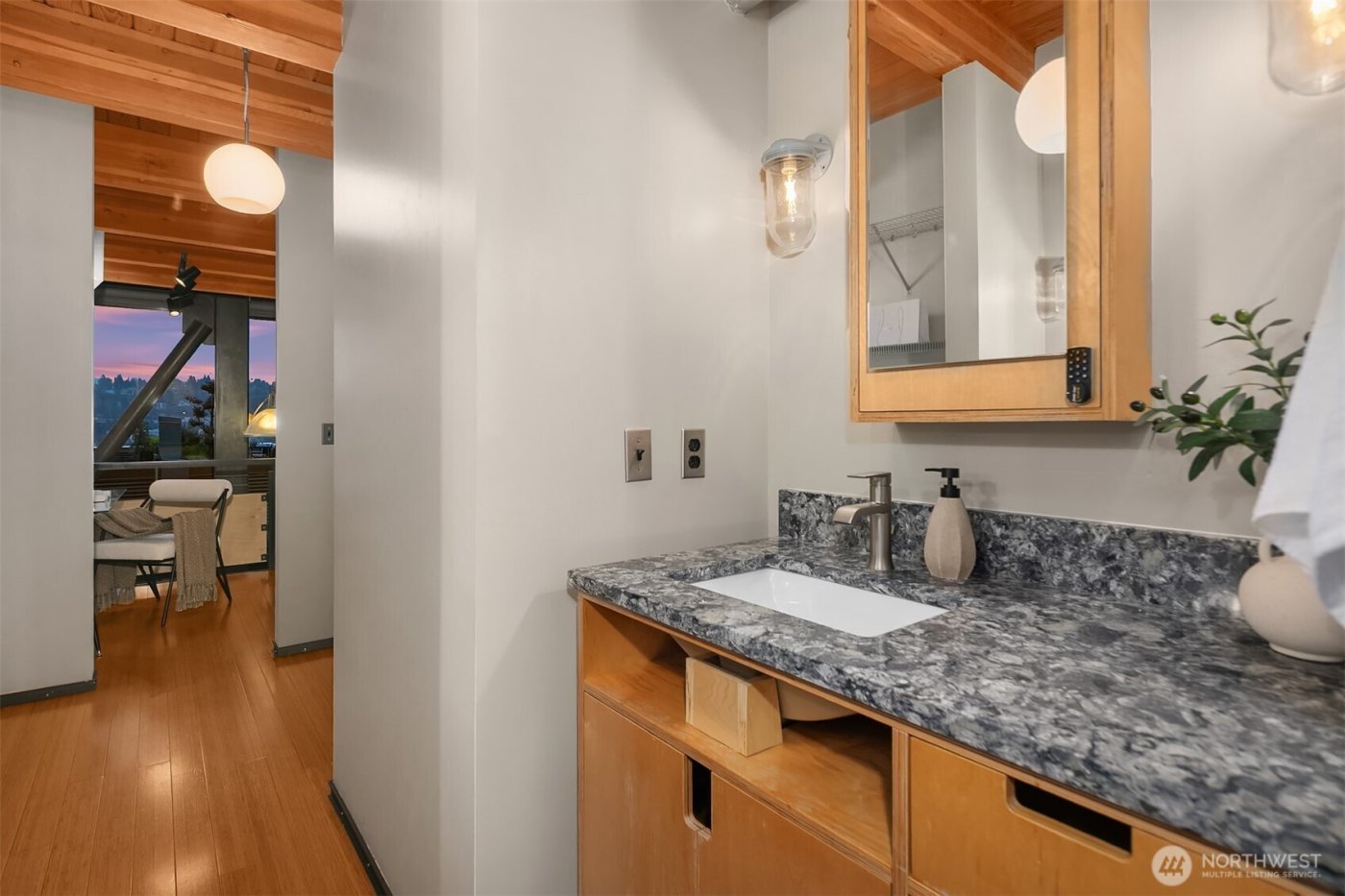 1709 Dexter Avenue N #A, Seattle, WA 98109