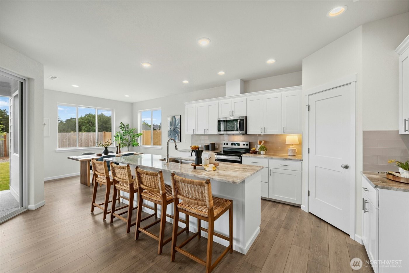 1713 147th Street S, Spanaway, WA 98387