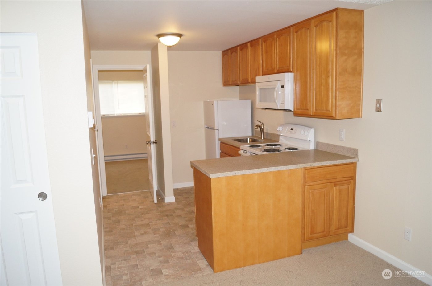 5601 S Thompson Avenue , Tacoma, WA 98408