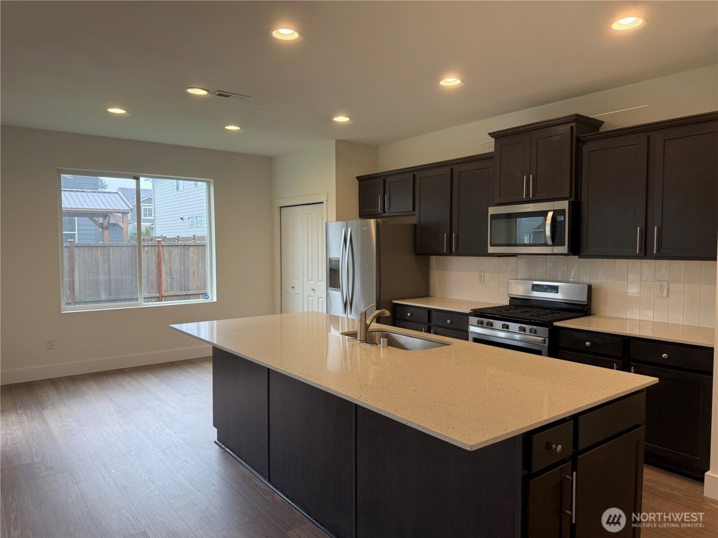 28220 66th Way NW, Stanwood, WA 98292