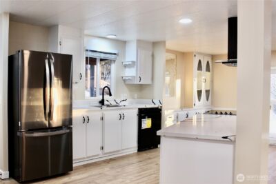 8515 State Avenue NE #74, Marysville, WA 98270 - Photo 3