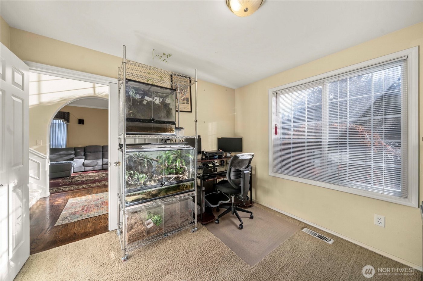 4121 52nd Street NE, Tacoma, WA 98422