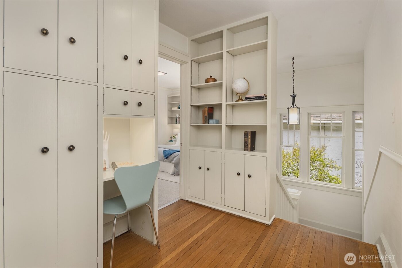 1208 E Newton Street , Seattle, WA 98102