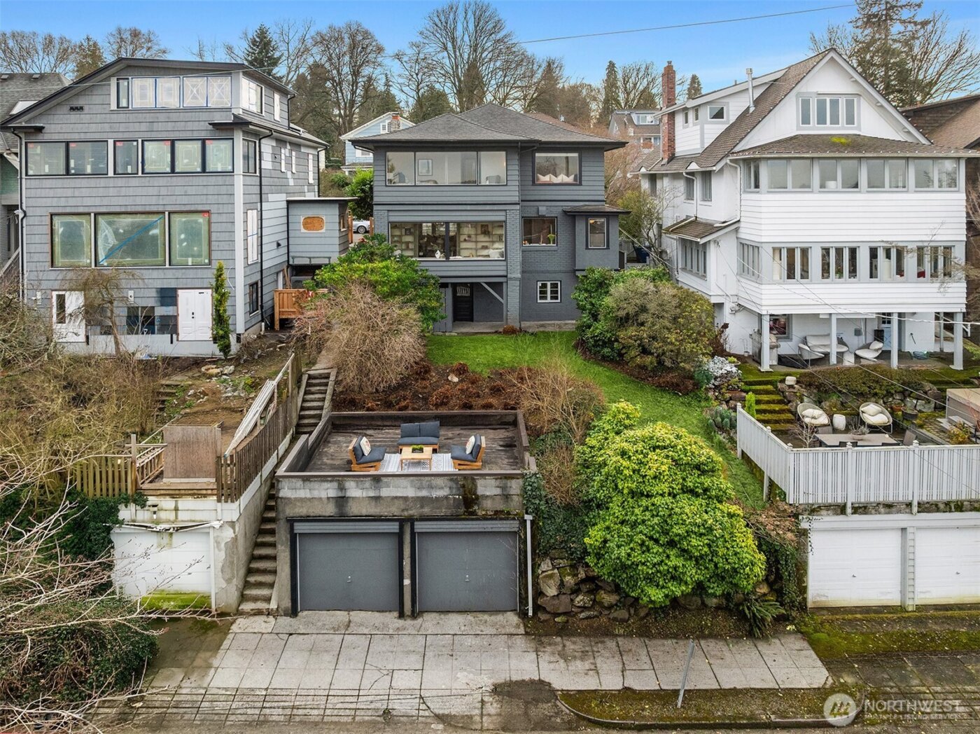 1208 E Newton Street , Seattle, WA 98102