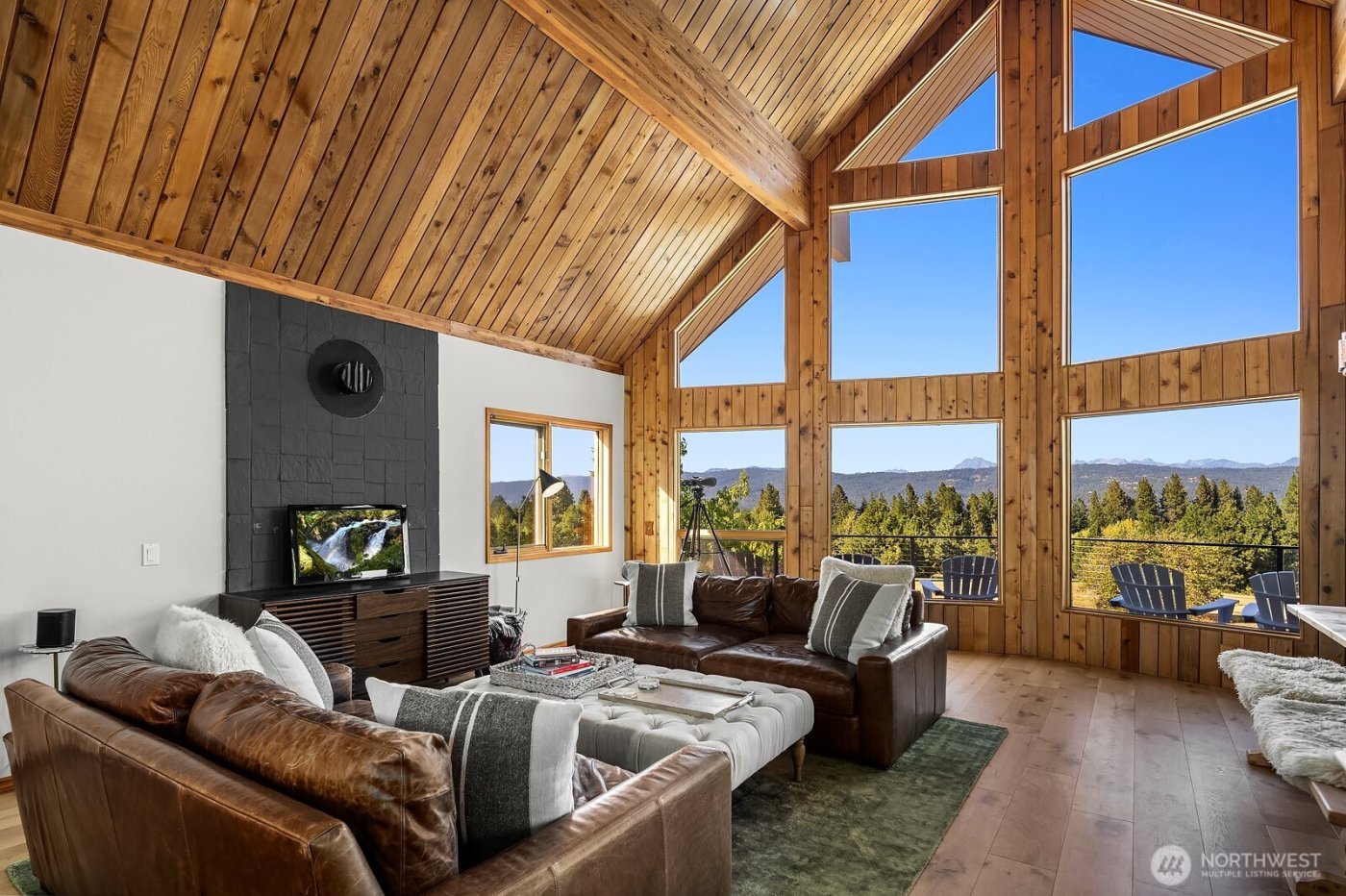 220 Big House Road , Cle Elum, WA 98922