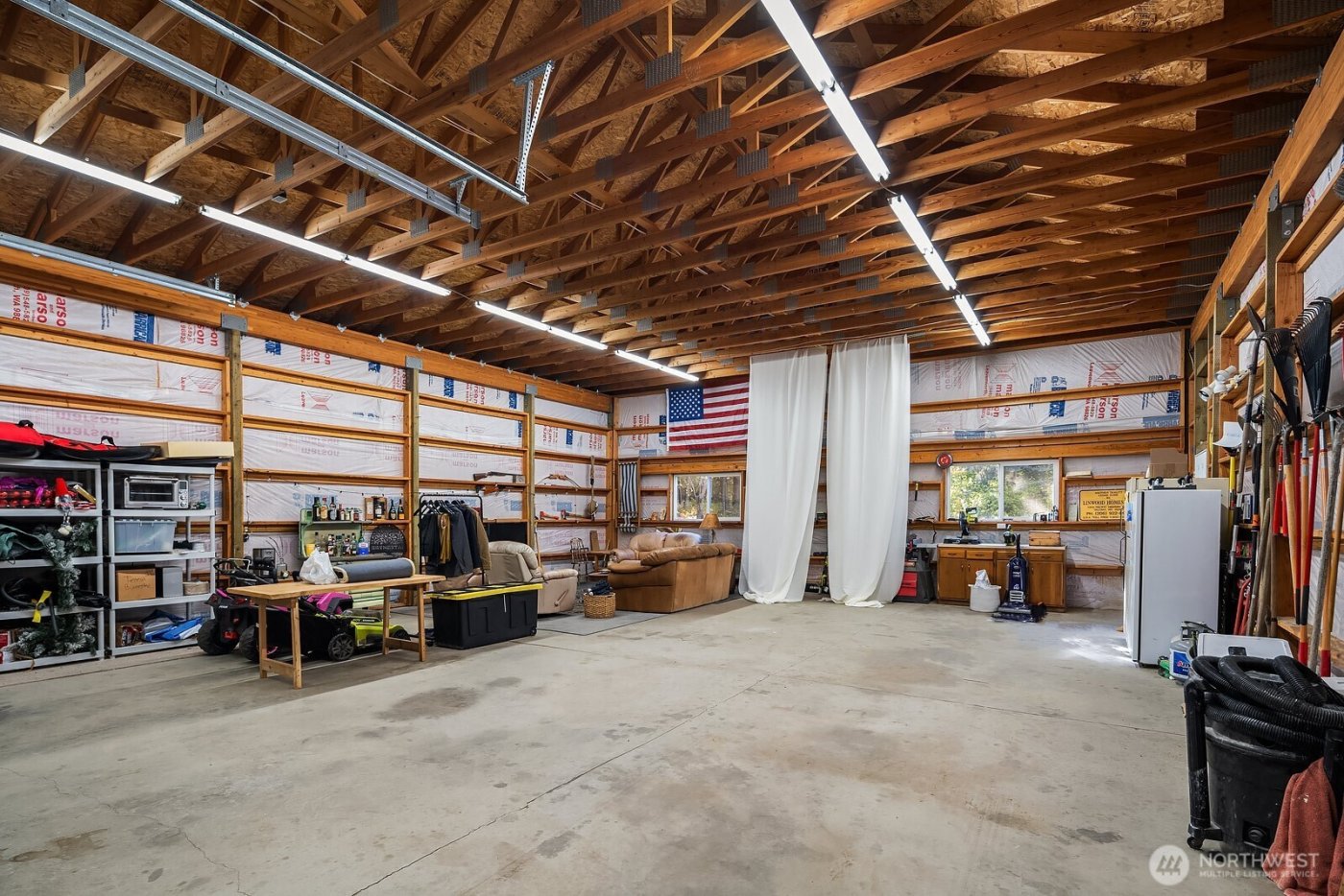 220 Big House Road , Cle Elum, WA 98922