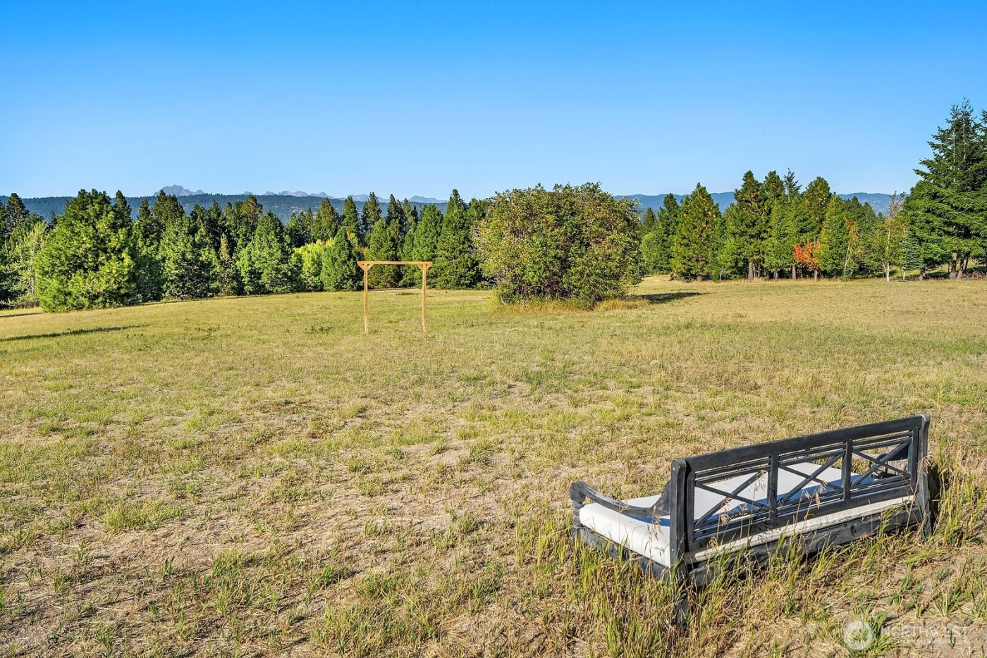 220 Big House Road , Cle Elum, WA 98922