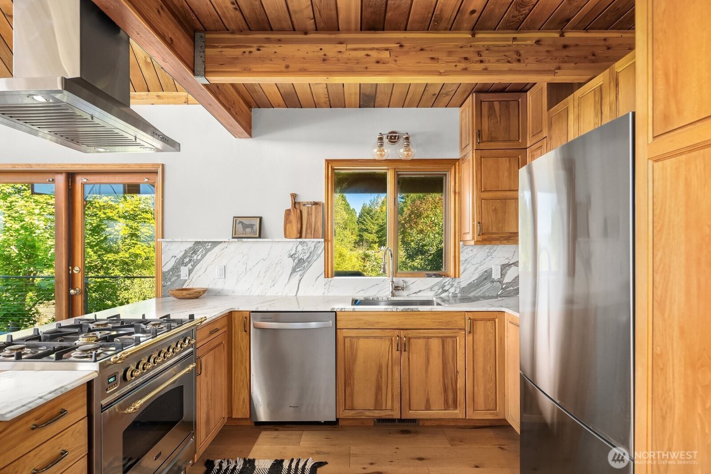 220 Big House Road , Cle Elum, WA 98922