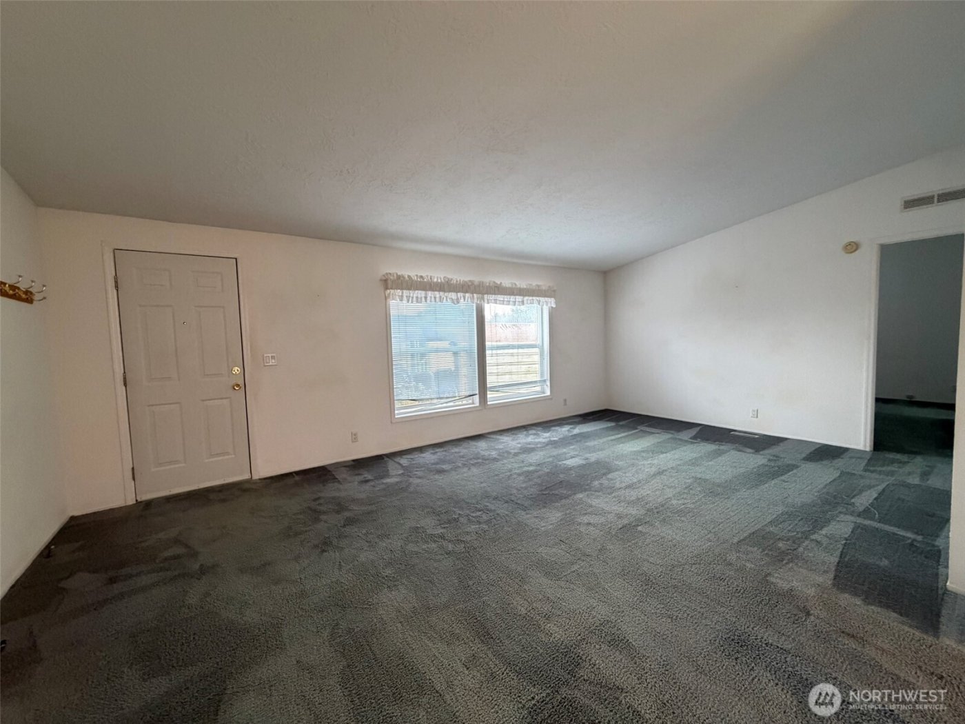 100 Leisure Drive , Aberdeen, WA 98520