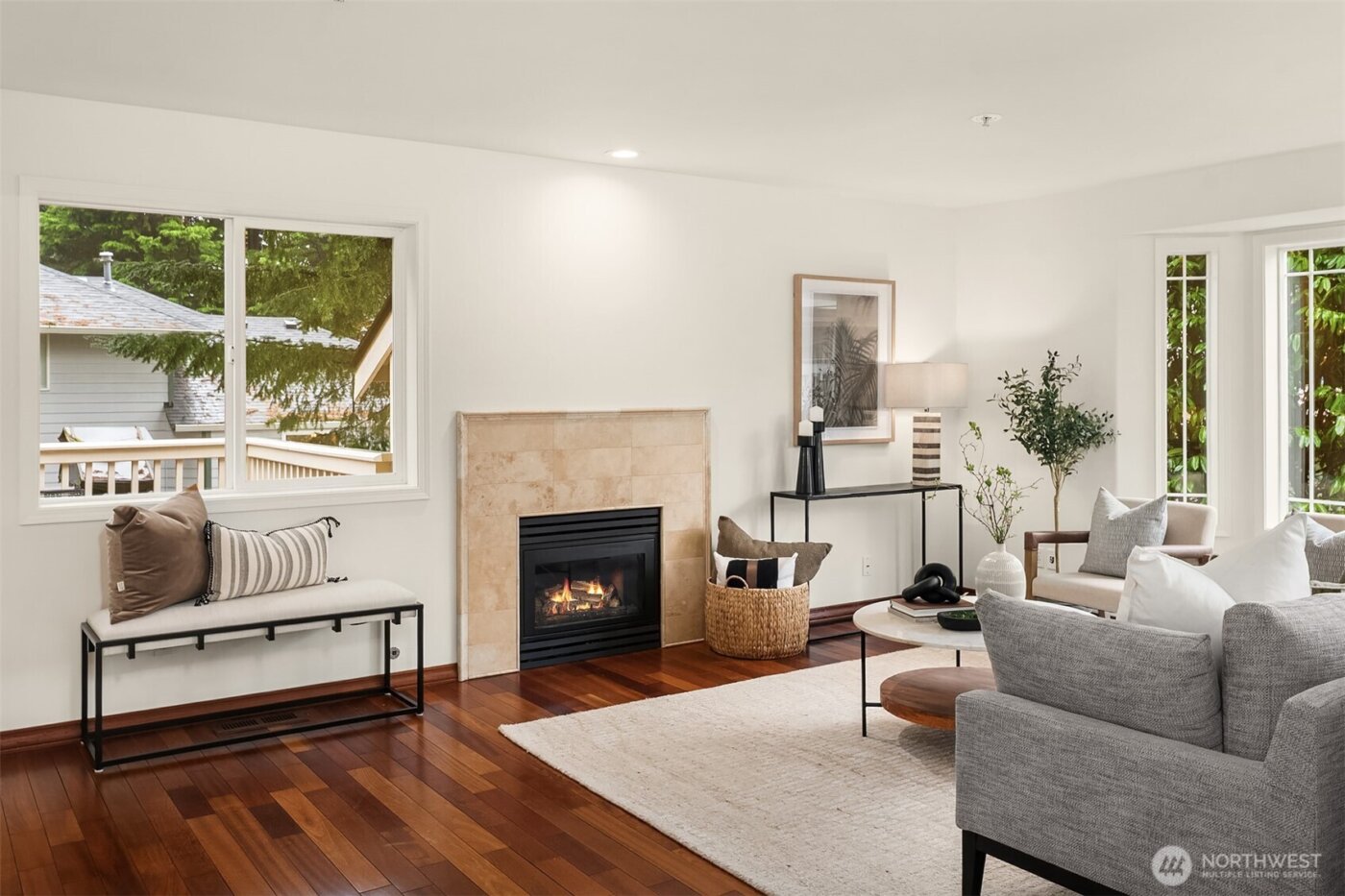 329 NE 185th Street , Shoreline, WA 98155