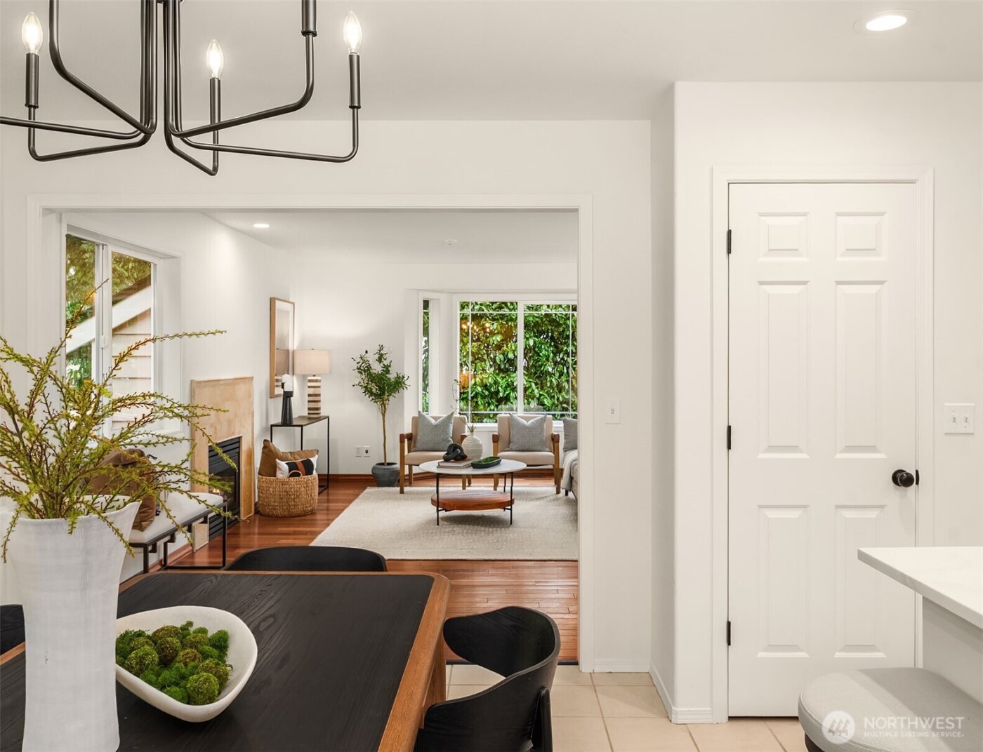 329 NE 185th Street , Shoreline, WA 98155