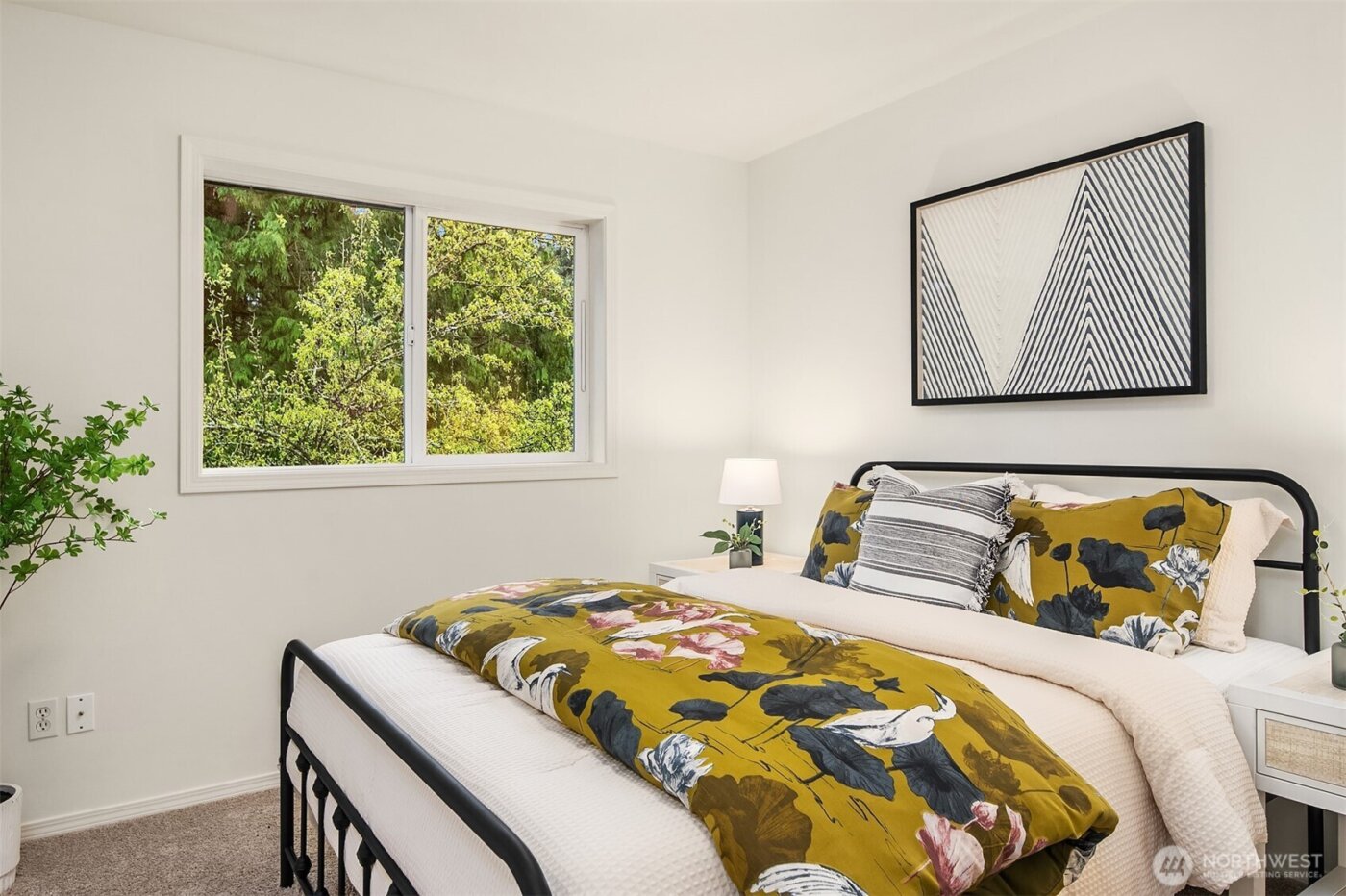 329 NE 185th Street , Shoreline, WA 98155