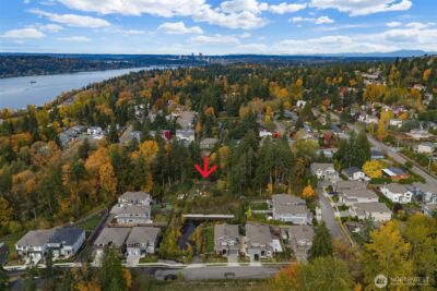 11428 SE 82nd Street , Newcastle, WA 98056 - Photo 2