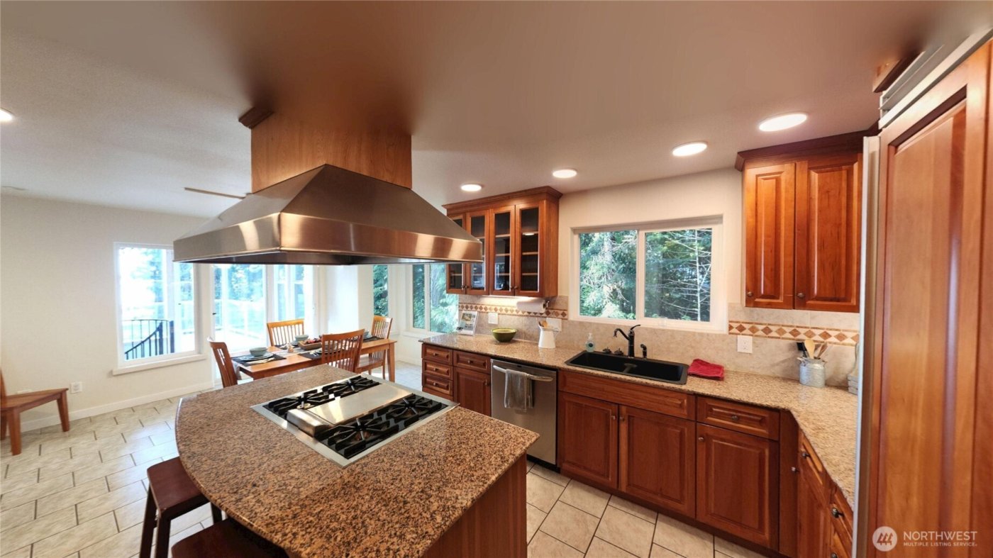 10405 Samish Island Road , Bow, WA 98232-9400