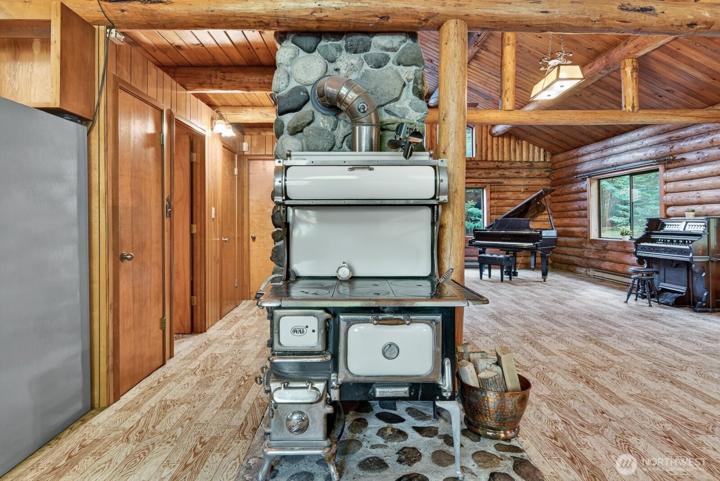 2103 Sherwood Forest Lane , Camano Island, WA 98282-8230