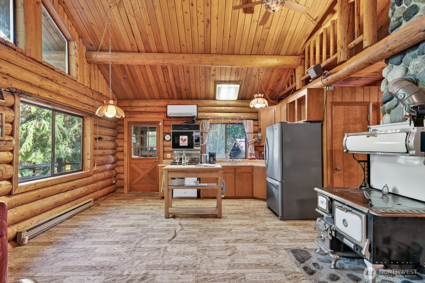 2103 Sherwood Forest Lane , Camano Island, WA 98282-8230