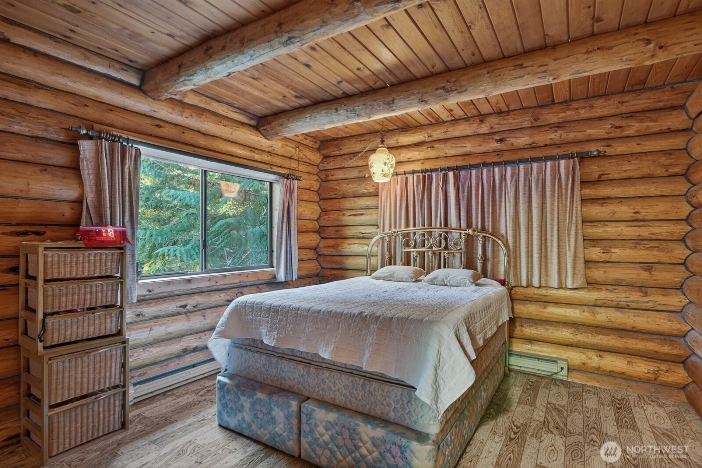 2103 Sherwood Forest Lane , Camano Island, WA 98282-8230