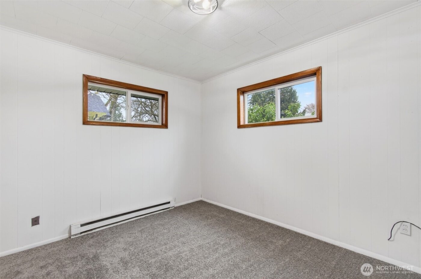 657 17th Avenue , Longview, WA 98632