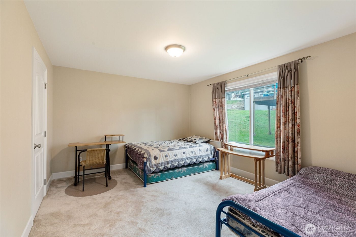 660 Parkside Place , Blaine, WA 98230