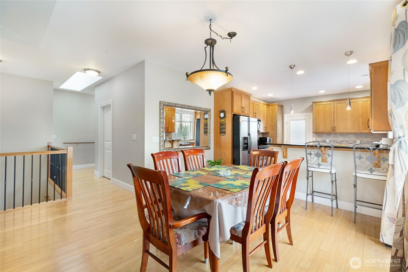 660 Parkside Place , Blaine, WA 98230