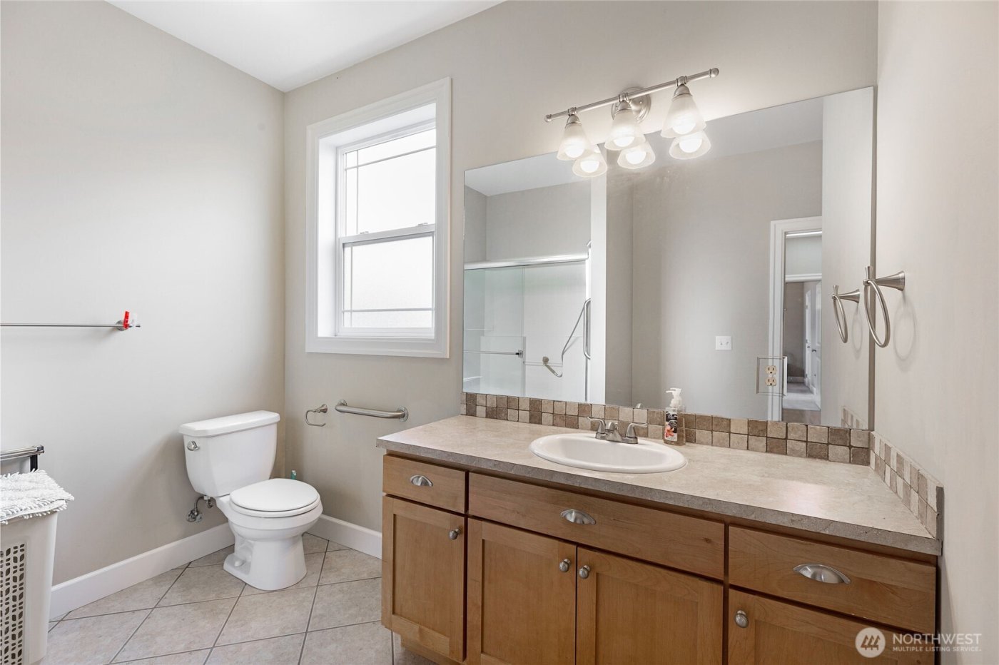 660 Parkside Place , Blaine, WA 98230