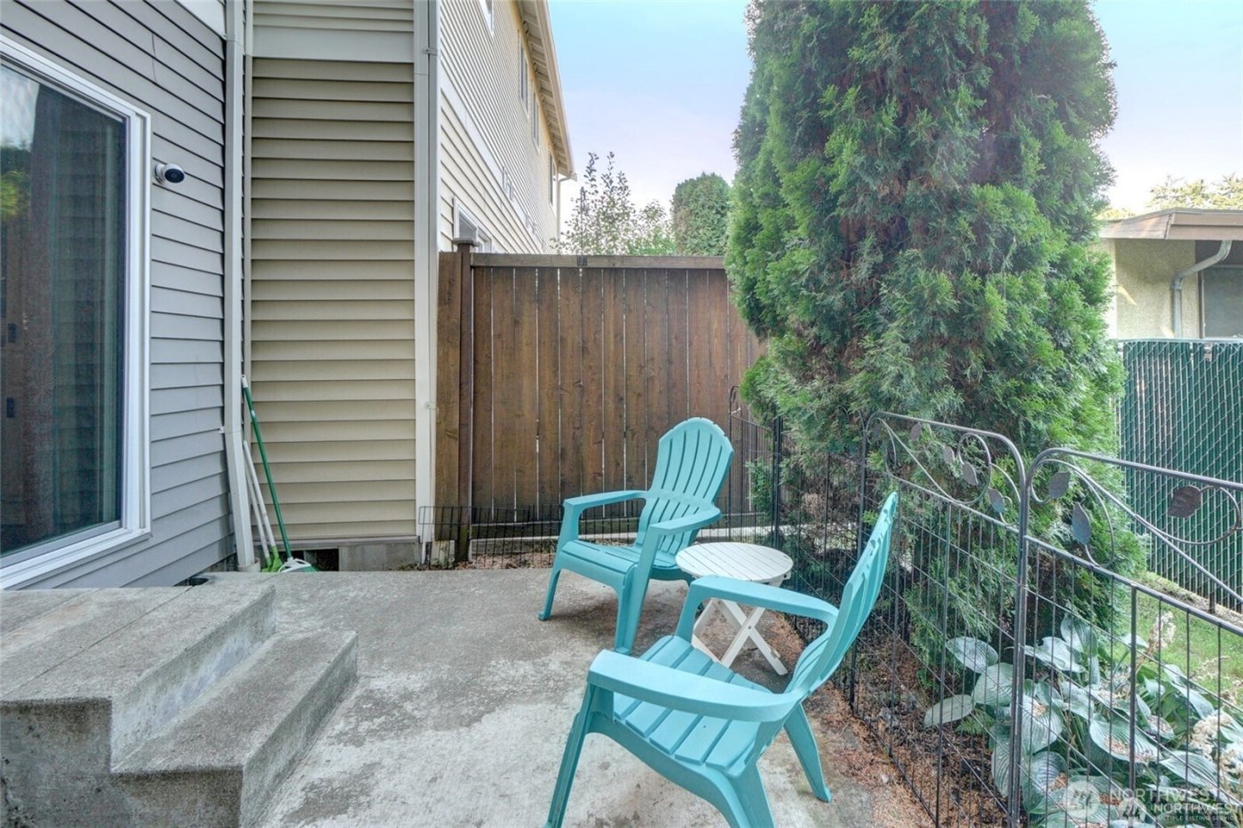 617 7th Street SE #25, Puyallup, WA 98372