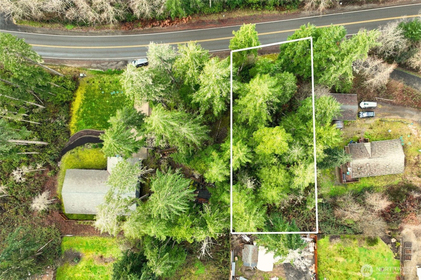 5011 E Rasor Road , Belfair, WA 98528