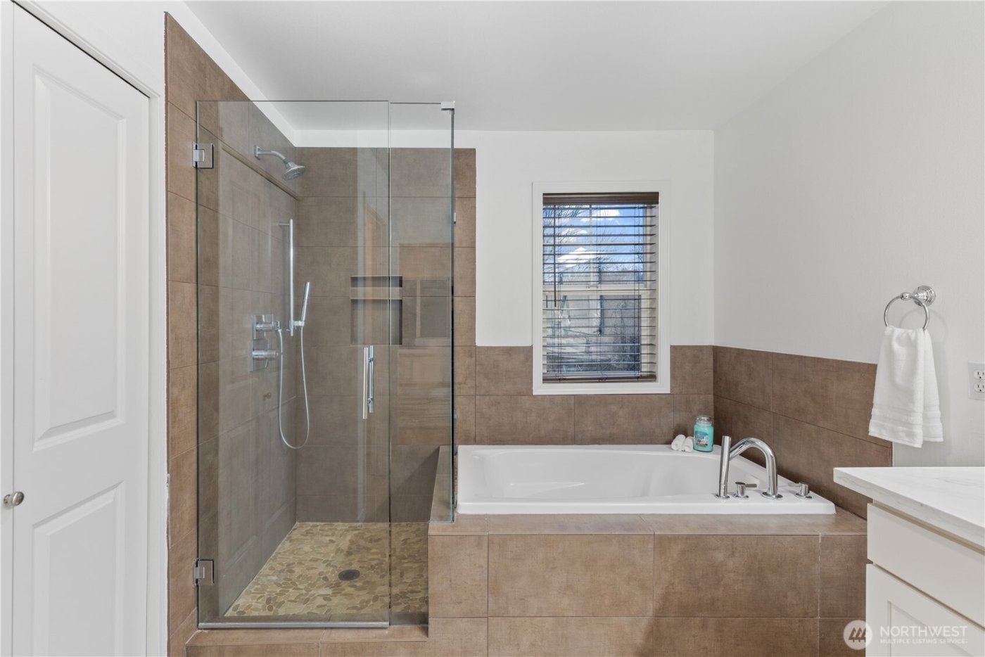 6202 189th Place NE, Redmond, WA 98052