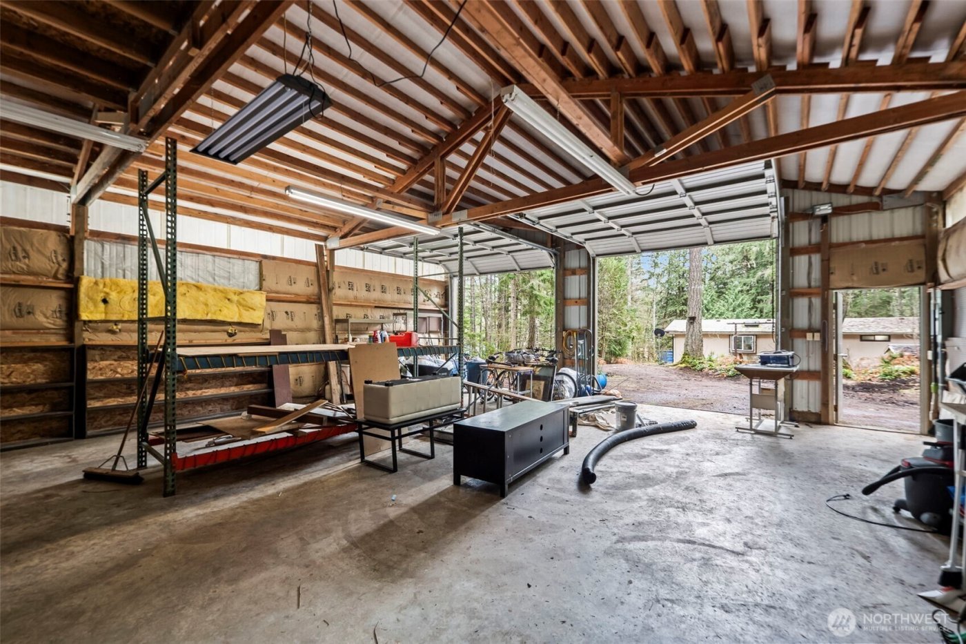 61 N Cresthill Way , Hoodsport, WA 98548